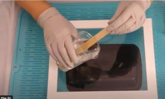 Resin art pouring resin